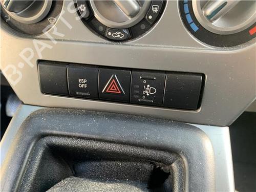 BP32418013I22 main image