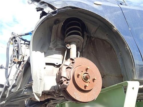 wheel-arch-toyota-yaris-_p9_-2005-2006-2007-2008-2009-2010-2011-2012-2013-2014-23000676 main image