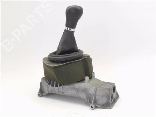 Used Gear lever AUDI A2 (8Z0) 1.4 (75 hp) 23442425