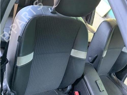 Used Right front seat RENAULT GRAND SCÉNIC III (JZ0/1_) 1.5 dCi (JZ0B, JZ07) (106 hp) 32418192
