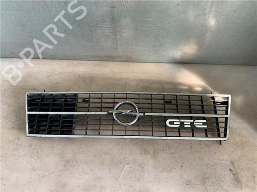 Used Grille OPEL KADETT E (T85) 1.6 D (C19, D19) (54 hp) 26953603