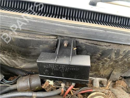 Used Electronic module Electronic module PEUGEOT 604 (561A_) 2.3 TD (80 hp) 32450805 32450805