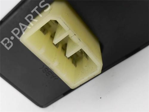 Left front window switch HYUNDAI H-1 / STAREX Bus (A1)  | BP22959062I27 