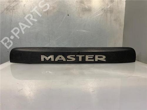 Pynteliste til bagklap RENAULT MASTER III Bus (JV) 2.3 dCi 125 FWD (JV0C, JV0D, JV0H, JV0G, JV0J) (125 hp) 33220458