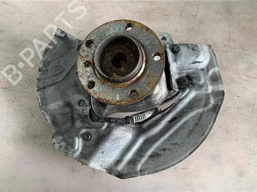 Used Right front steering knuckle BMW 7 (E65, E66, E67) 745 i, Li (333 hp) 14362124