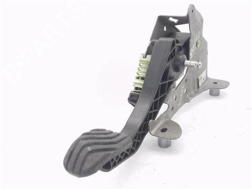 Used Clutch pedal Clutch pedal 13018228 13018228