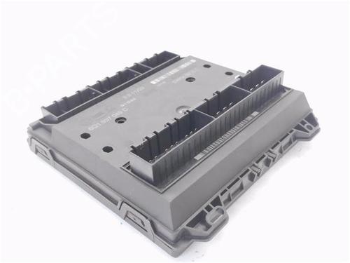 Used Fuse box Fuse box VW POLO IV (9N_, 9A_) [2001-2014] 39454414 39454414