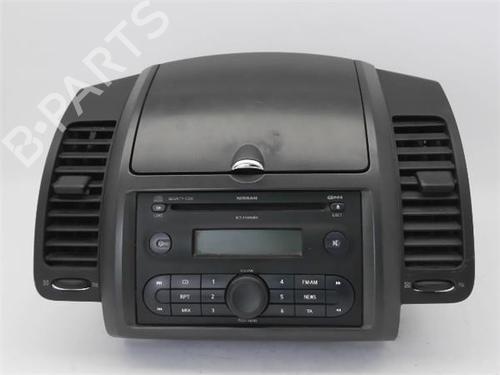 Used Radio NISSAN NOTE (E11, NE11) 1.5 dCi (86 hp) 22339150