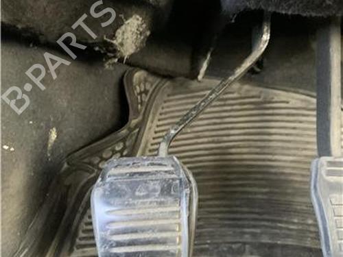 Clutch pedal FORD TRANSIT CONNECT (P65_, P70_, P80_) 1.8 TDCi | BP32450687I13