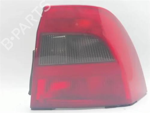 Used Right taillight OPEL VECTRA B (J96) [1995-2004]  10209925