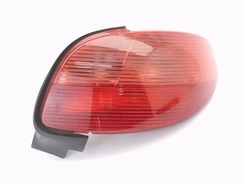 Used Right taillight PEUGEOT 206 CC (2D) [2000-2008]  25978376