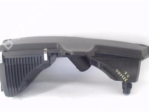 Used Air filter box BMW 1 (F20) 116 d (116 hp) 29134908