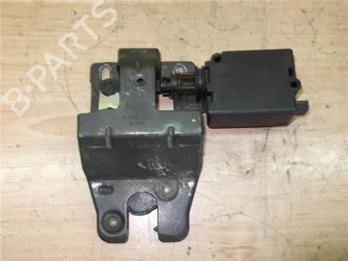 Used Tailgate lock BMW 5 Touring (E39) 525 tds (143 hp) 12121101