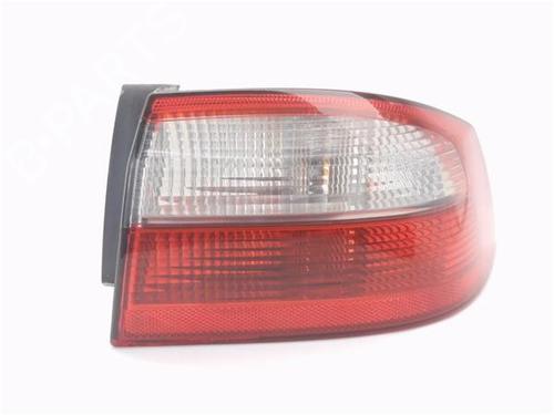 Højre baglygte RENAULT LAGUNA II (BG0/1_) 1.9 dCi (BG08, BG0G) (120 hp) 28378397