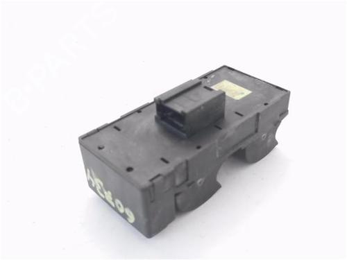 Venstre Foran elrute bryter AUDI A4 B6 (8E2) 1.9 TDI | BP30981071I27