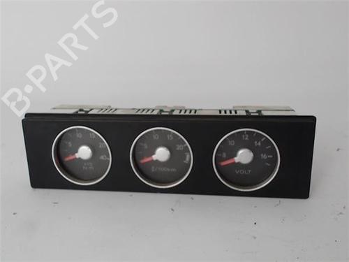 Used Instrument cluster HYUNDAI COUPE II (GK) [2001-2012]  18460400
