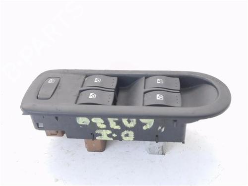Left front window switch RENAULT MEGANE II Estate (KM0/1_) 1.5 dCi (KM02, KM13) | BP28022189I27 
