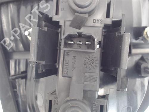 Lampa tylna klapy bagażnika prawa SEAT LEON (1M1) 1.6 16 V | BP15984968C80 