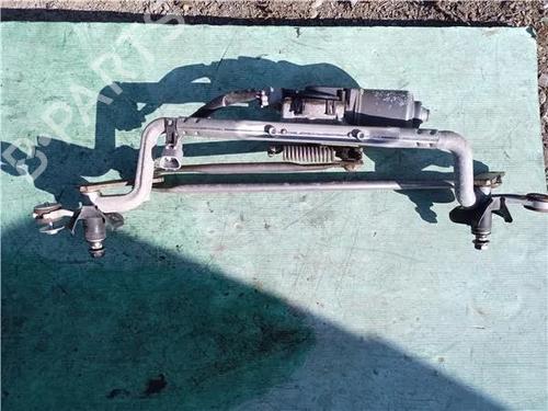 Used Front wiper motor TOYOTA VERSO (_R2_) 2.0 D-4D (AUR20_, AUR20R) (126 hp) 23442431