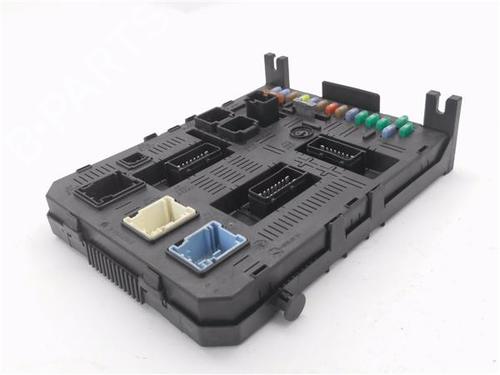 Fuse box CITROËN C4 I (LC_) | BP32162170E1