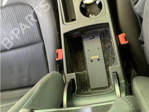 Middle console AUDI A4 B8 Avant (8K5) 2.0 TDI | BP32418376I22 