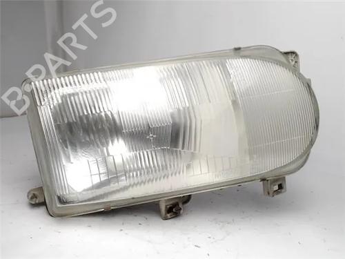 Used Right headlight NISSAN VANETTE CARGO Bus (HC 23) [1994-2001]  12098874