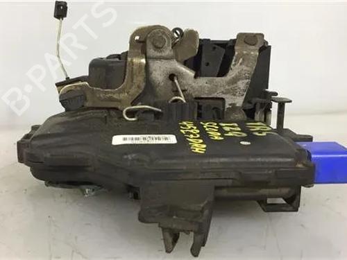 Rear left lock SKODA OCTAVIA II (1Z3) 1.6 | BP11363122C100 