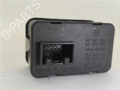 Left front window switch OPEL ASTRA G Hatchback (T98)  | BP31575057I27 