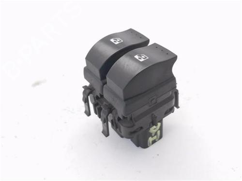 Used Left front window switch RENAULT CLIO II (BB_, CB_) [1998-2016]  30135442
