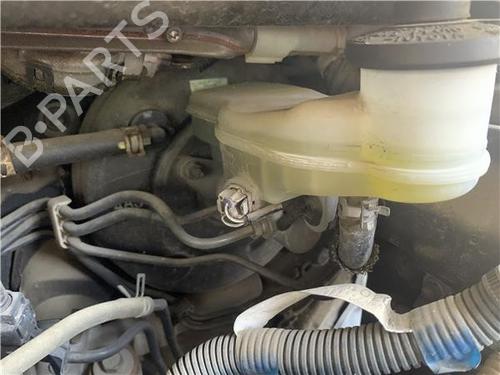Used Brake master cylinder Brake master cylinder TOYOTA IQ (_J1_) 1.0 (KGJ10_, KGJ10R) (68 hp) 29135373 29135373