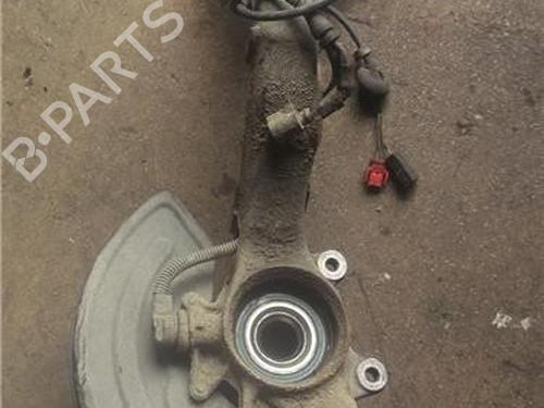 Right front steering knuckle VW PASSAT B5 (3B2) 2.5 TDI | BP14336618M26 