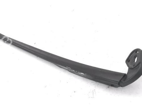 Used Front windshield wiper arm Front windshield wiper arm 38177125 38177125