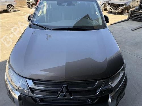 Capot Capot MITSUBISHI OUTLANDER III (GG_W, GF_W, ZJ, ZL, ZK) Plug-in Hybrid (GG2W) (200 hp) 29135184 29135184