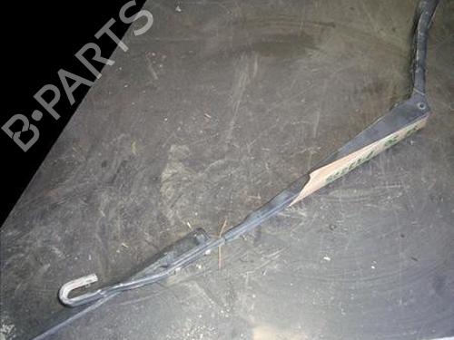 Used Front windshield wiper arm NISSAN SERENA (C23) 2.3 D (75 hp) 14335568