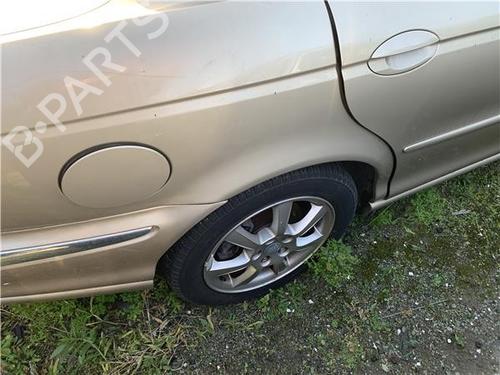 Fuel pump JAGUAR X-TYPE I (X400) 2.0 D | BP32418945M76 