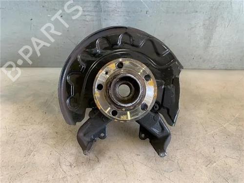 Used Left front steering knuckle VW POLO V (6R1, 6C1) 1.0 (75 hp) 26561641