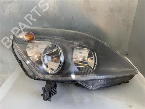 Used Right headlight Right headlight OPEL ZAFIRA / ZAFIRA FAMILY B (A05) 1.7 CDTI (M75) (125 hp) 36050877 36050877