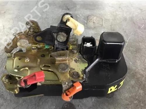 Front left lock CHRYSLER 300M (LR) 3.5 V6 24V | BP11362732C98 