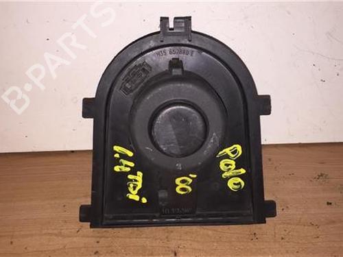 Used Heater blower motor VW POLO (6N2) [1999-2001]  9684657