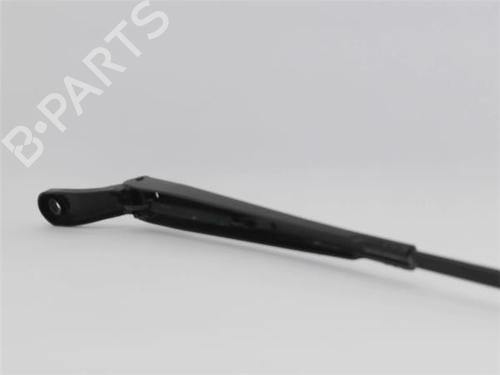 Front windshield wiper arm PEUGEOT 2008 I (CU_) 1.2 VTi | BP23392275C143 