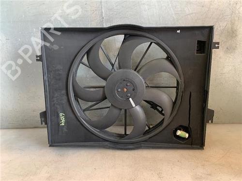 Used Radiator fan Radiator fan HYUNDAI TUCSON (JM) 2.0 (141 hp) 33729492 33729492
