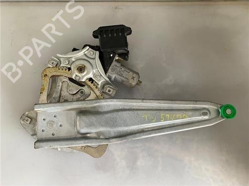 Rudehejsemekanisme Højre bagtil TOYOTA AVENSIS Estate (_T27_) 2.2 D-4D (ADT271_, ADT271R) (150 hp) 32395977