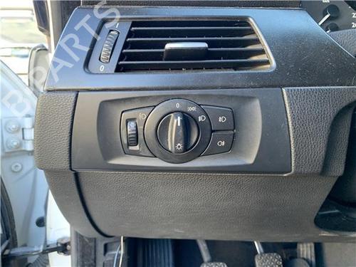 Switch BMW 3 (E90) 330 d | BP32418714I30