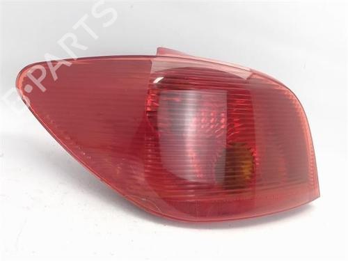 Left taillight PEUGEOT 307 (3A/C)  | BP16348718C34 