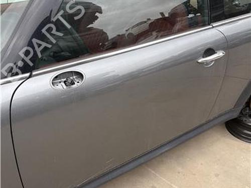 Used Left front door MINI MINI (R56) Cooper S (174 hp) 32418321