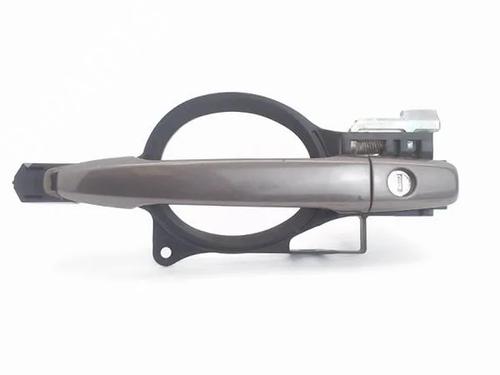 Used Front left exterior door handle MITSUBISHI ASX (GA_W_) 1.6 MIVEC (GA1W) (117 hp) 15683693