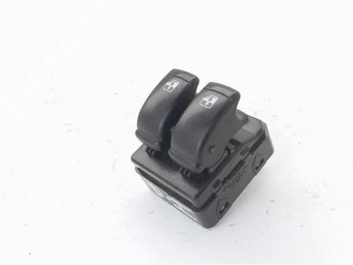 Venstre fortil elrude kontakt Venstre fortil elrude kontakt CHEVROLET AVEO / KALOS Hatchback (T250, T255) [2006-2026] 37261049 37261049