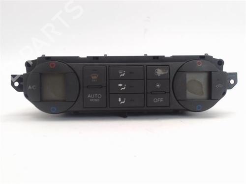 AC Styreenhet / Manøvreringsenhet FORD FOCUS II (DA_, HCP, DP) 1.6 TDCi (109 hp) 13901002