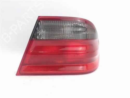 Used Right taillight MERCEDES-BENZ E-CLASS (W210) [1995-2003]  16442063