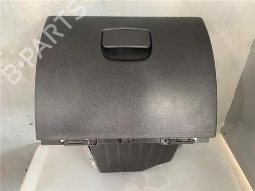 Used Glove box RENAULT MASTER III Bus (JV) 2.3 dCi 125 FWD (JV0C, JV0D, JV0H, JV0G, JV0J) (125 hp) 33220404